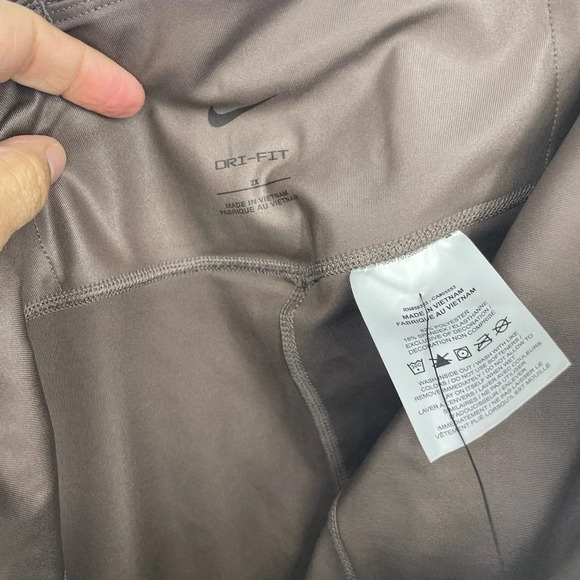 NWT Nike One Leather look running leggings tights 2x - Picture 3 of 6